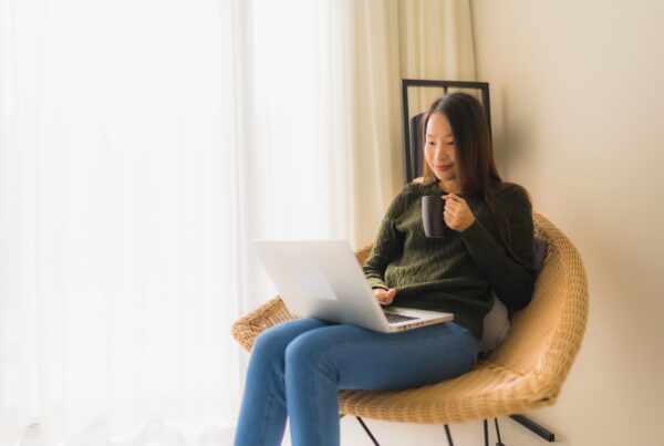 pacjent podczas psychoterapii online